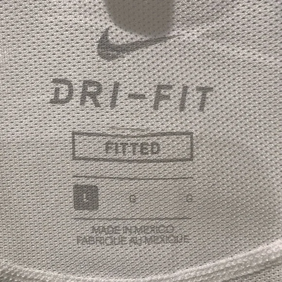 Nike Pro Men’s DriFit fitted athletic jersey. Size L - Picture 5 of 9